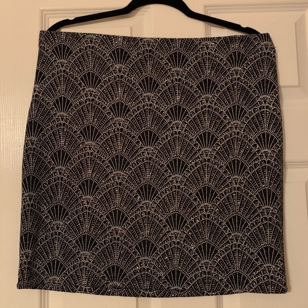 H&M Art Deco Glittery Silver Skirt Sz L
